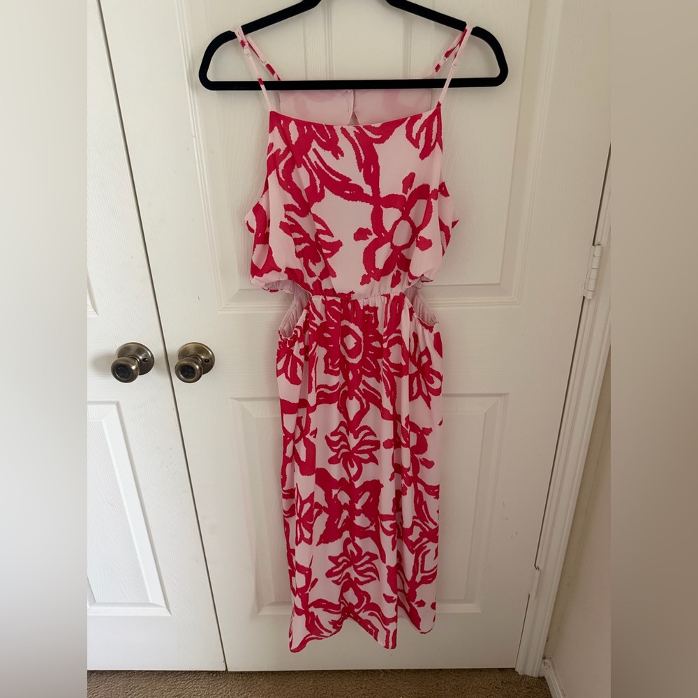 Collective Concepts Pink and White Floral Midi Dress